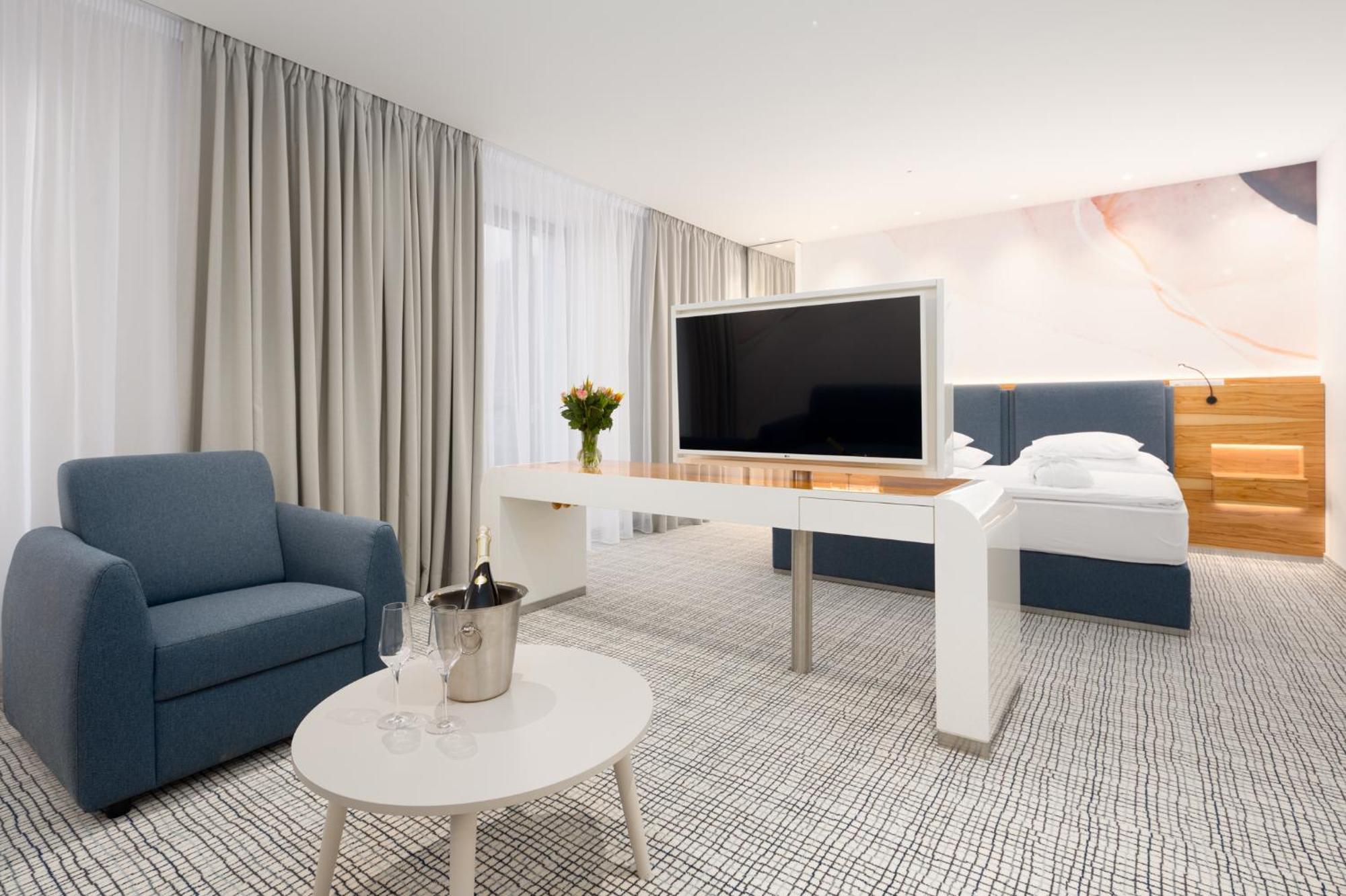 St. Joseph Royal Regent Hotel Karlovy Vary Ngoại thất bức ảnh